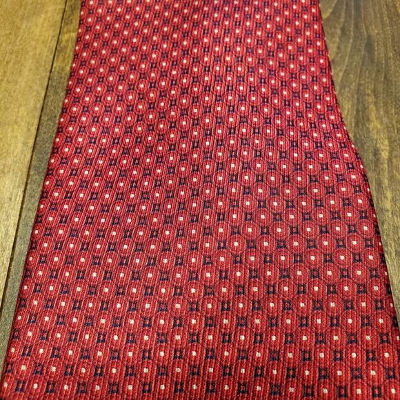 Nautica Executive Level Men's Red Pin Dot Neck Tie - Picture 5 of 6